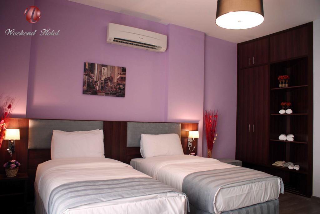 Weekend Hotel & Apartments Mascate Habitación foto